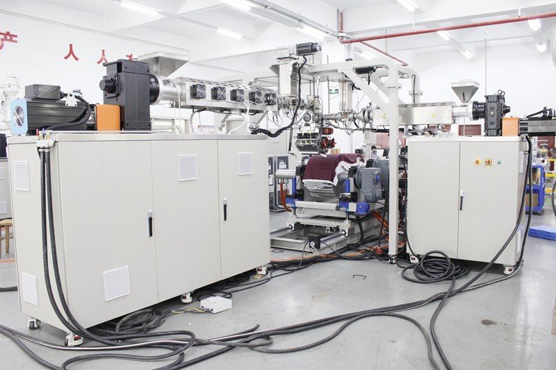 Lab 3 layer single screw co-extrusion extruder